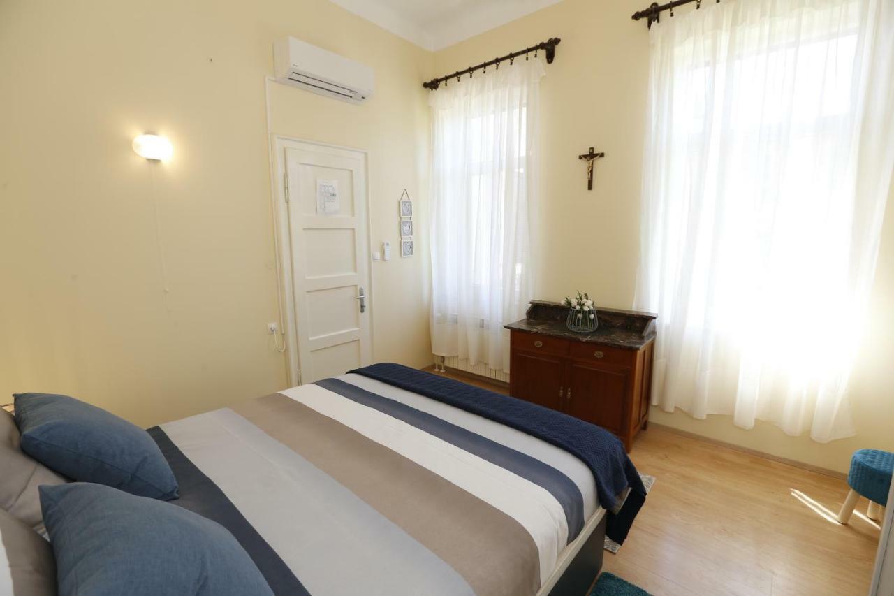 Apartment & Rooms Three Angels Baška Extérieur photo