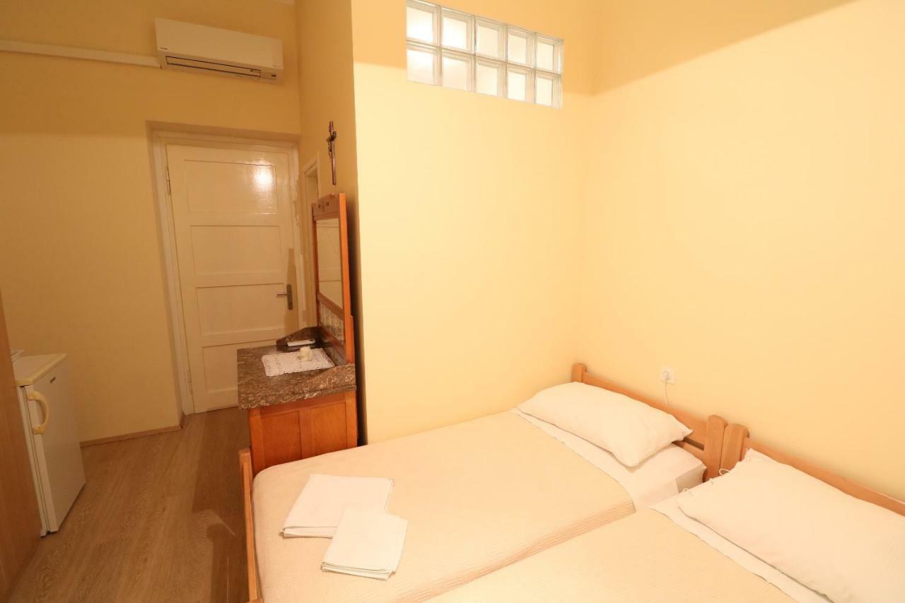 Apartment & Rooms Three Angels Baška Extérieur photo